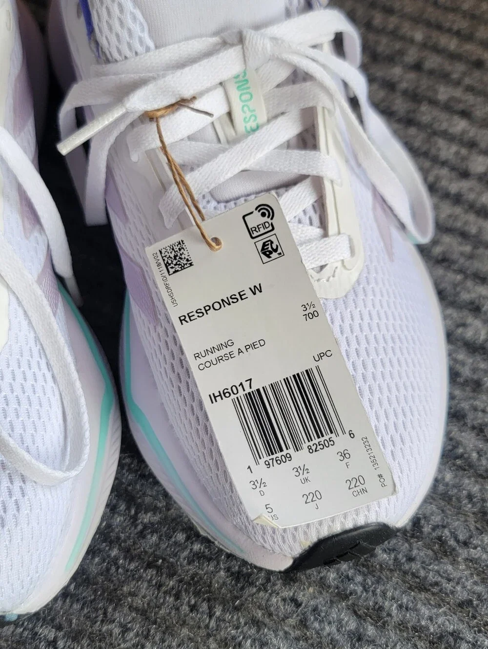 Adidas Women's Response  Running Shoe Size 5